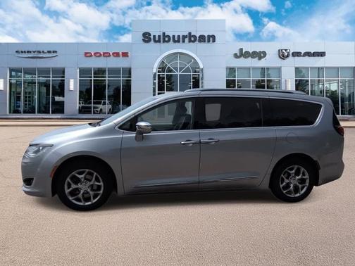 Billet Silver Metallic Clearcoat 2018 Chrysler Pacifica Limited