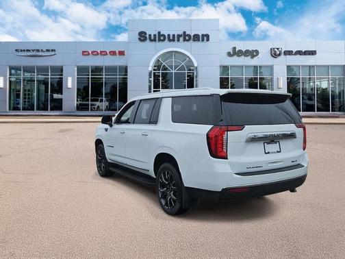 2024 GMC Yukon XL SLT