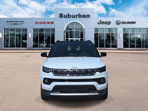 Bright White Clearcoat 2023 Jeep Compass Limited