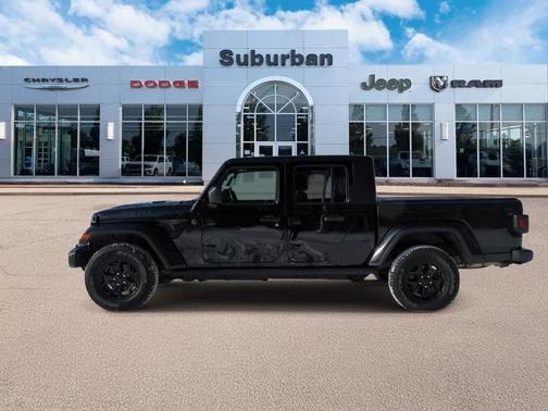2022 Jeep Gladiator Sport