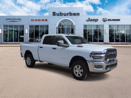 Bright White Clearcoat 2026 RAM 2500 Big Horn