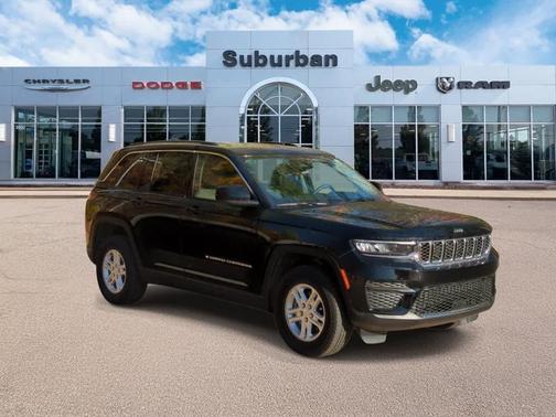 2023 Jeep Grand Cherokee Laredo