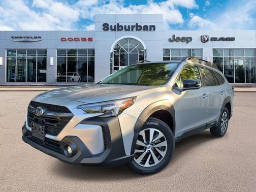 Ice Silver Metallic 2025 Subaru Outback Premium