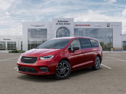 2026 Chrysler Pacifica Select