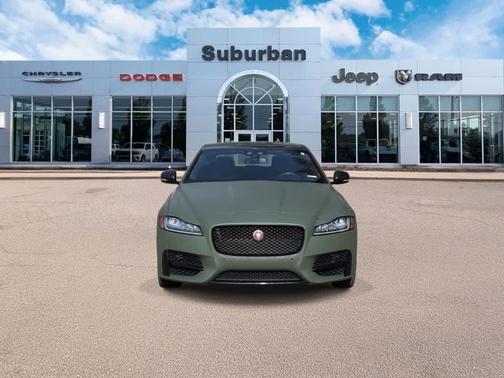 2016 Jaguar XF 35t R-Sport