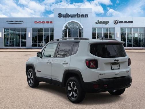 2022 Jeep Renegade Trailhawk