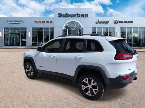 Bright White Clearcoat 2016 Jeep Cherokee Trailhawk