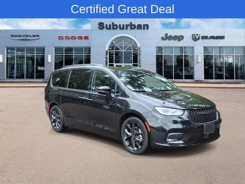 Diamond Black 2025 Chrysler Pacifica Limited