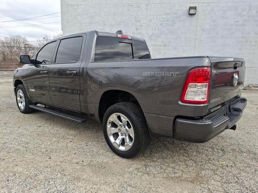 Granite Crystal Metallic Clearcoat 2022 RAM 1500 Big Horn/Lone Star