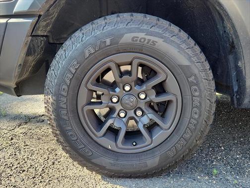 2022 RAM 1500 Classic Warlock Quad Cab 4x4 6'4' Box