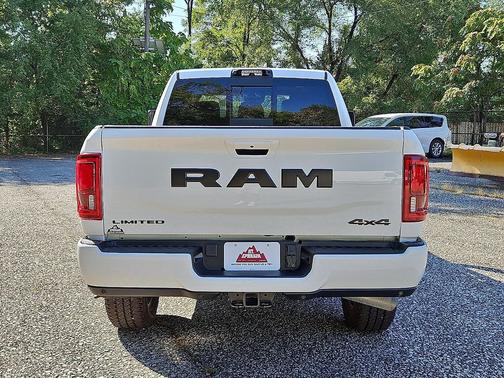 2025 RAM 2500 Limited Mega Cab 4x4 6'4' Box