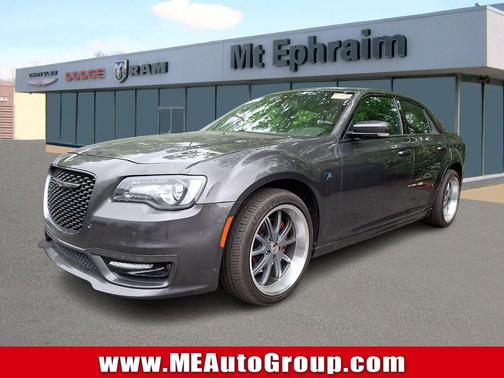 Granite Crystal Metallic Clearcoat 2018 Chrysler 300 S