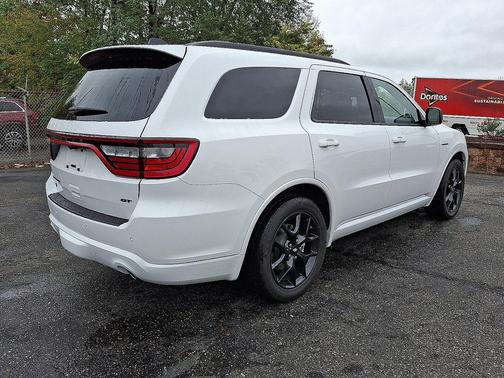 2026 Dodge Durango GT Premium HEMI V8