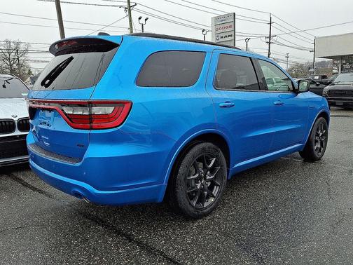 B5 Blue 2026 Dodge Durango GT HEMI V8 AWD