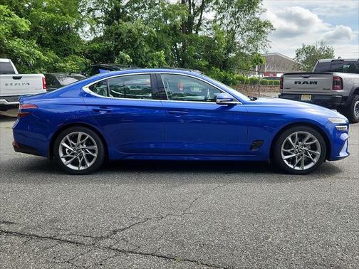 2022 Genesis G70 2.0T AWD