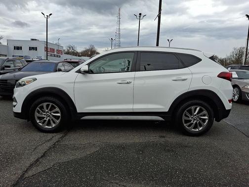 2017 Hyundai TUCSON SE Plus