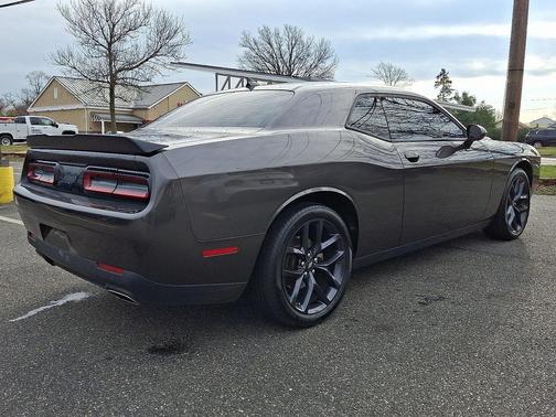 2023 Dodge Challenger SXT