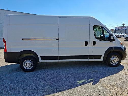 2024 RAM ProMaster 2500 Tradesman