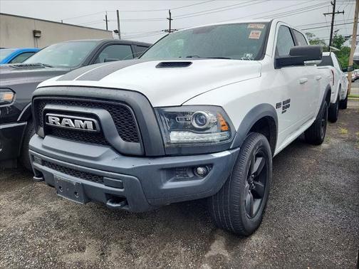 2019 RAM 1500 SLT
