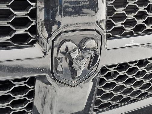2015 RAM 1500 Tradesman/Express