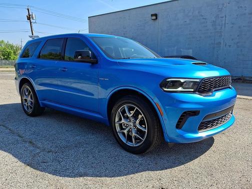 B5 Blue 2026 Dodge Durango GT HEMI V8