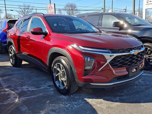 2025 Chevrolet Trax LT