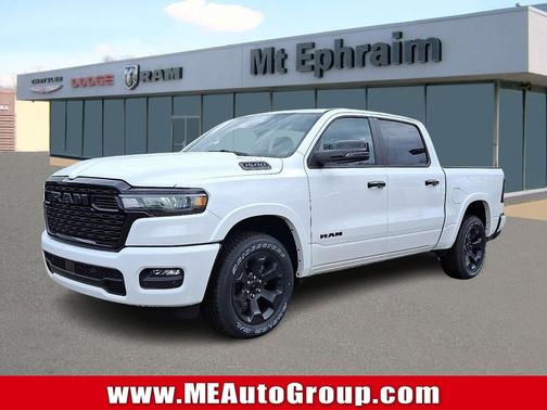 Bright White Clearcoat 2026 RAM 1500 Big Horn/Lone Star
