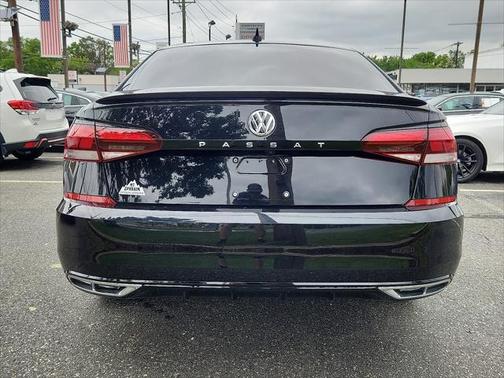 2020 Volkswagen Passat 2.0T R-Line