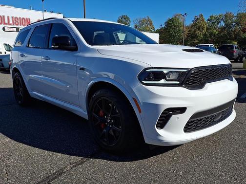 White Knuckle Clearcoat 2027 Dodge Durango R/T 392 Plus