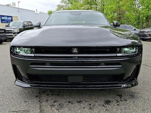 Diamond Black Crystal Pearlcoat 2026 Dodge Charger R/T