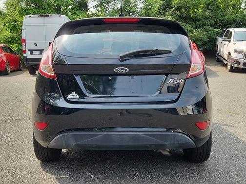 2016 Ford Fiesta S