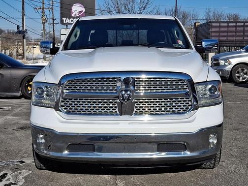 2015 RAM 1500 Laramie