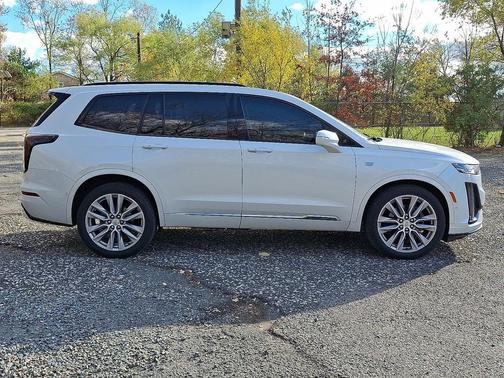 2021 Cadillac XT6 Sport AWD