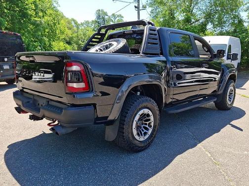 Diamond Black Crystal Pearlcoat 2021 RAM 1500 TRX