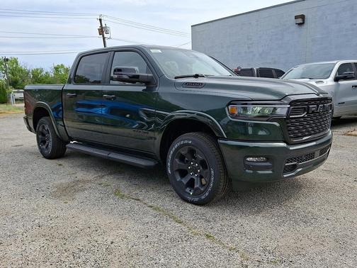 Serrano-Green Metallic Exterior Paint 2026 RAM 1500 Big Horn/Lone Star