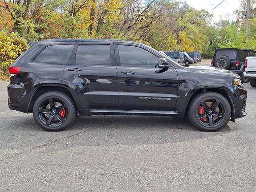 2017 Jeep Grand Cherokee SRT