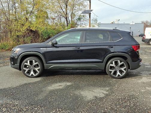 2022 Volkswagen Taos 1.5T SEL