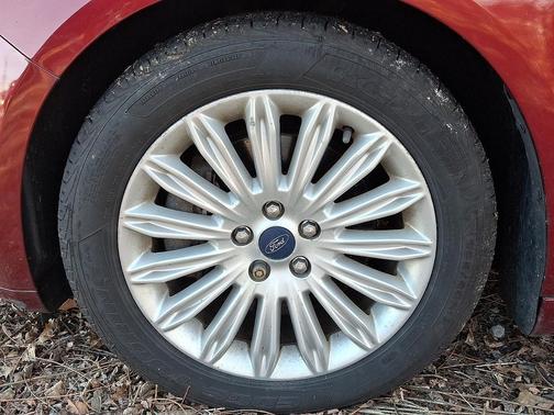 2015 Ford Fusion Energi SE Luxury