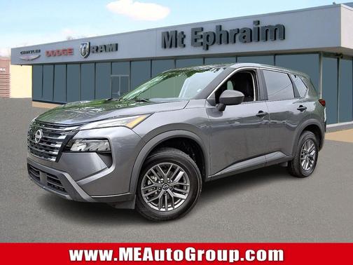 Gun Metallic 2024 Nissan Rogue S
