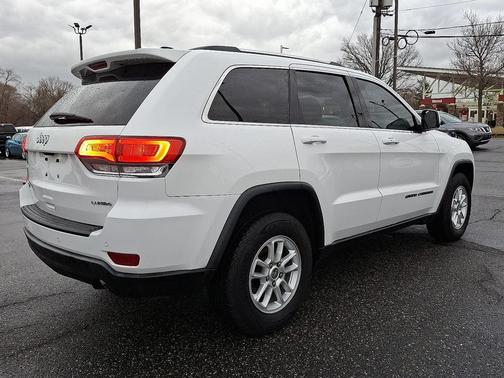 2019 Jeep Grand Cherokee Laredo