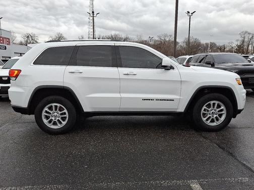 2019 Jeep Grand Cherokee Laredo