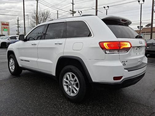 2019 Jeep Grand Cherokee Laredo