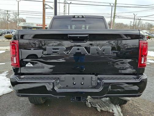 2026 RAM 2500 Laramie Crew Cab 4x4 6'4' Box