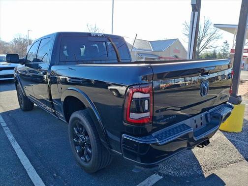 2020 RAM 2500 Limited Crew Cab 4X4 6'4' Box