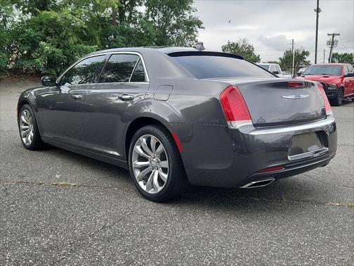 2019 Chrysler 300 Limited