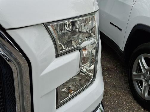 Oxford White 2016 Ford F-150 XLT
