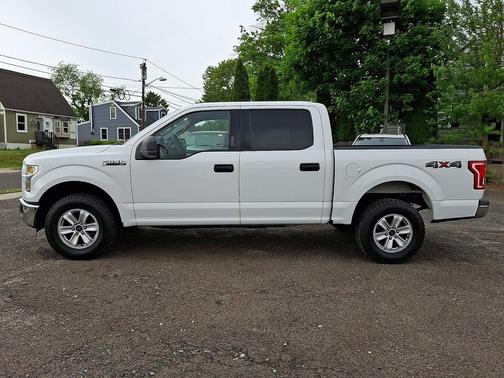 Oxford White 2016 Ford F-150 XLT