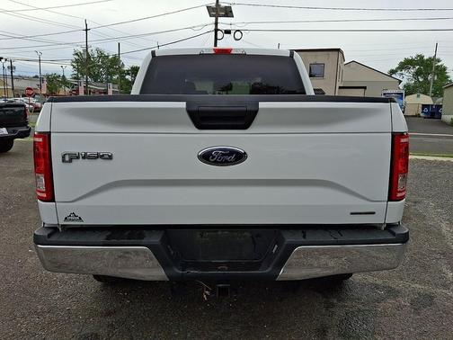 Oxford White 2016 Ford F-150 XLT