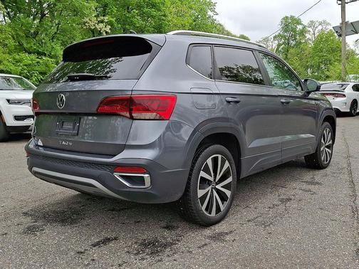 Blue 2024 Volkswagen Taos 1.5T SE