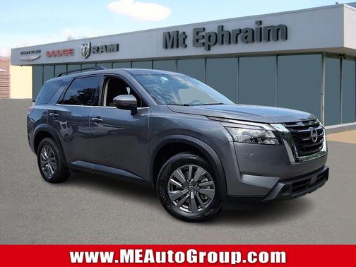 Gun Metallic 2025 Nissan Pathfinder SV FWD